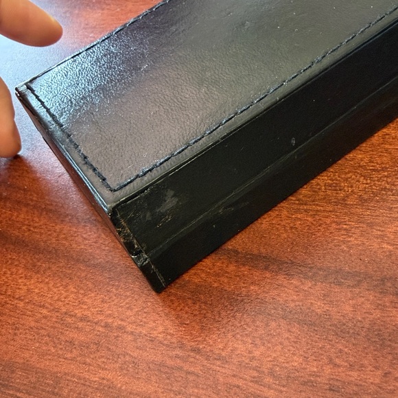 Disney Beauty & the Beast Watch - Picture 16 of 16